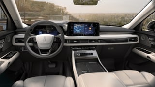 2026 Lincoln Lincoln Aviator Internal Image 2